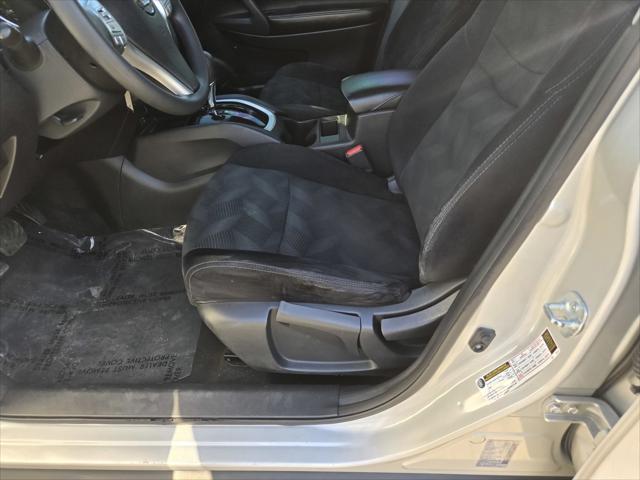 2016 Nissan Rogue Unknown