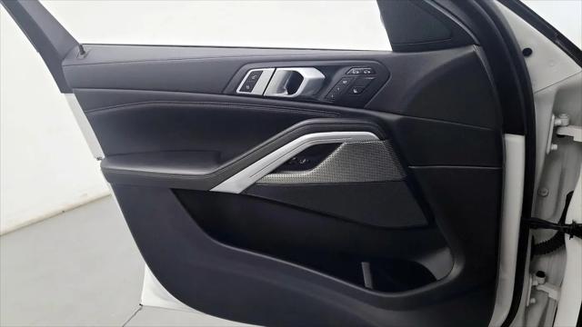2023 BMW X6 xDrive40i