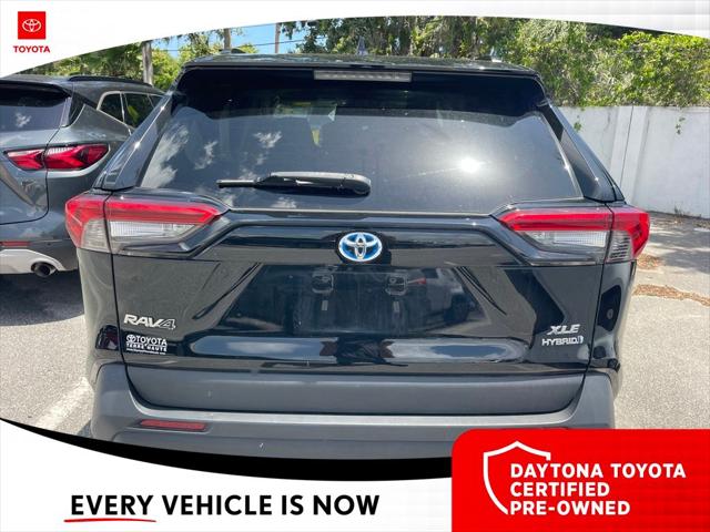 2021 Toyota RAV4 Hybrid XLE