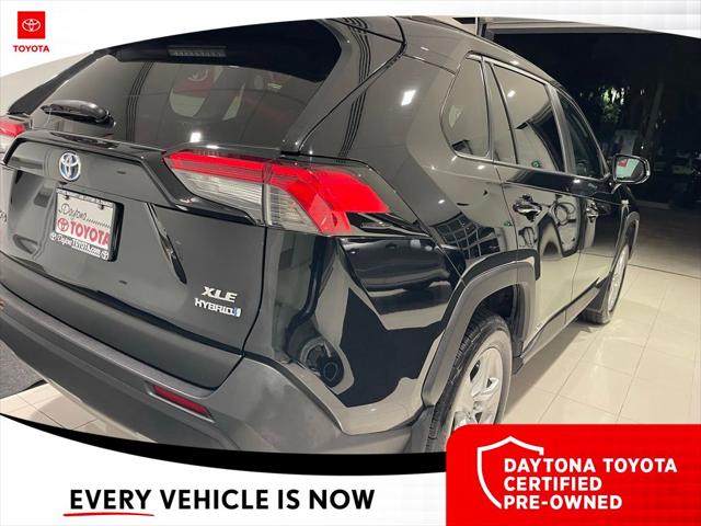 2021 Toyota RAV4 Hybrid XLE