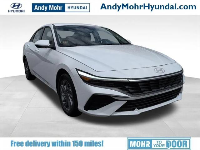 2025 Hyundai Elantra Hybrid Blue for sale in Bloomington, IN
