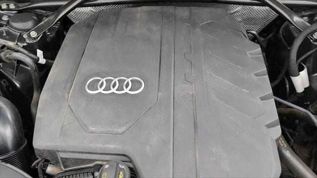 2022 Audi Q5 Premium Plus 45 TFSI S line quattro S tronic