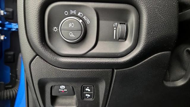 2020 Ram 1500 Big Horn Quad Cab 4x4 6'4" Box