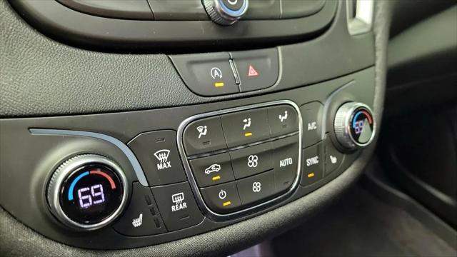 2022 Chevrolet Malibu FWD LT
