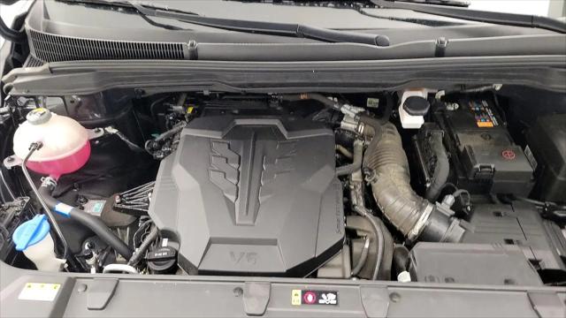 2024 Kia Carnival MPV LX Seat Package