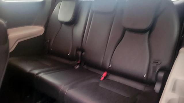 2024 Kia Carnival MPV LX Seat Package