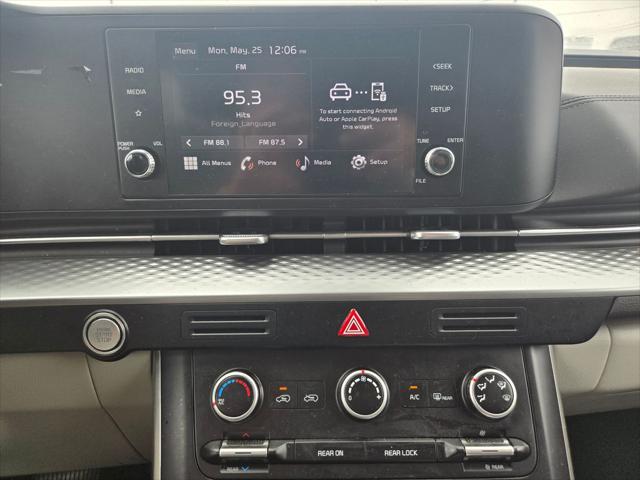 2024 Kia Carnival MPV LX Seat Package