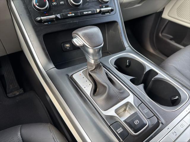 2024 Kia Carnival MPV LX Seat Package