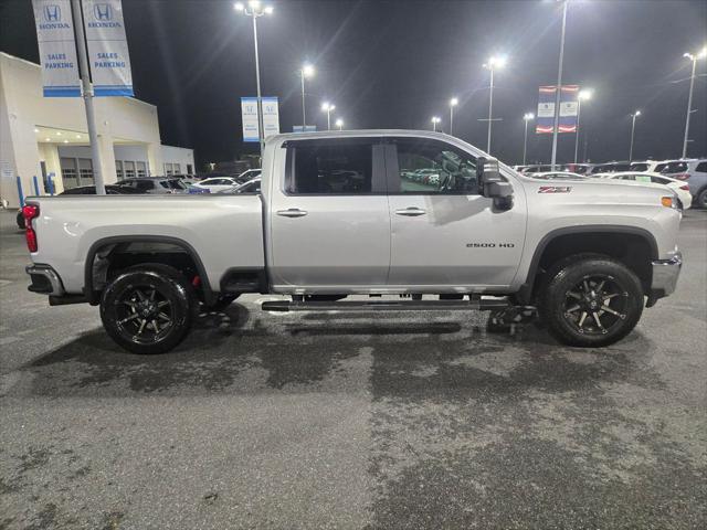 2021 Chevrolet Silverado 2500HD 4WD Crew Cab Standard Bed LT