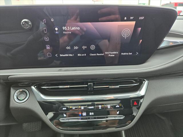 2024 Buick NV Avenir FWD