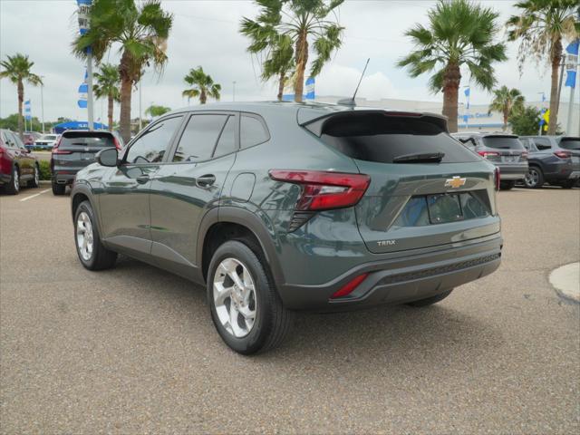 2025 Chevrolet Trax FWD LS