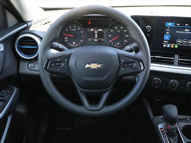 2025 Chevrolet Trax FWD LS