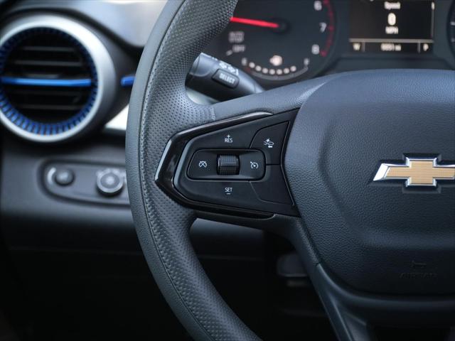 2025 Chevrolet Trax FWD LS