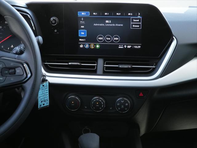2025 Chevrolet Trax FWD LS