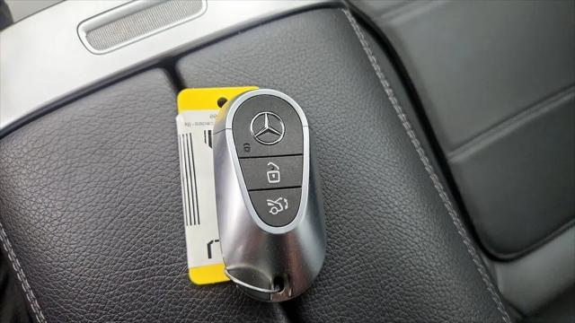 2025 Mercedes-Benz C-CLASS C 300 C 300