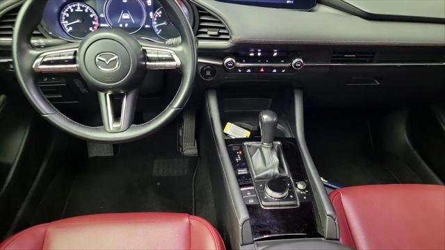2023 Mazda Mazda3 2.5 S Carbon Edition