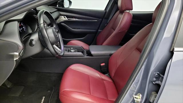 2023 Mazda Mazda3 2.5 S Carbon Edition