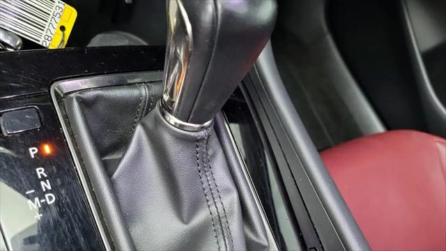 2023 Mazda Mazda3 2.5 S Carbon Edition