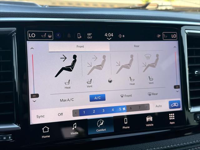 2025 Chrysler Pacifica Hybrid Premiuim S Appearance Package