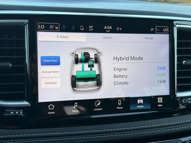 2025 Chrysler Pacifica Hybrid Premiuim S Appearance Package