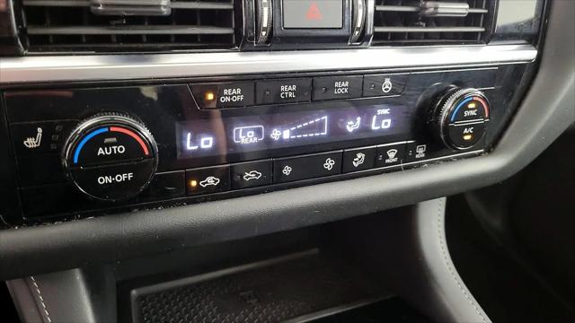 2023 Nissan Pathfinder SL 4WD