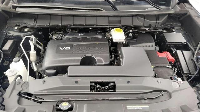 2023 Nissan Pathfinder SL 4WD