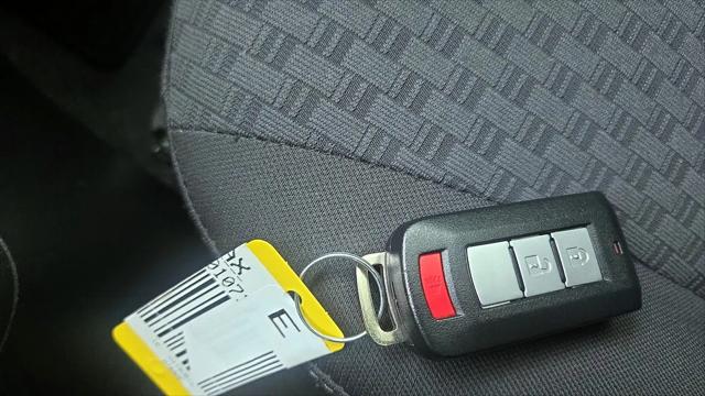 2018 Mitsubishi Mirage SE