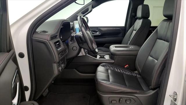2022 Chevrolet Suburban 4WD RST