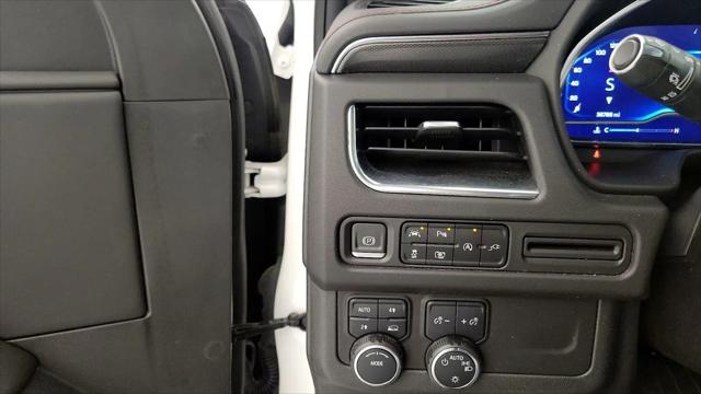 2022 Chevrolet Suburban 4WD RST