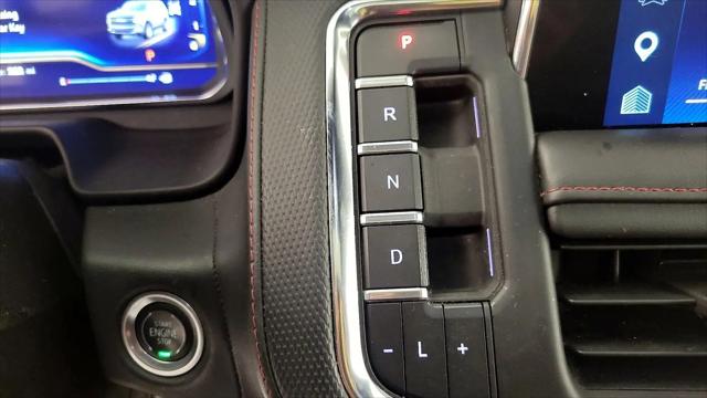 2022 Chevrolet Suburban 4WD RST