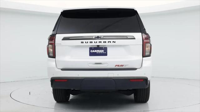 2022 Chevrolet Suburban 4WD RST