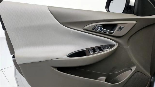 2022 Chevrolet Malibu FWD 1FL