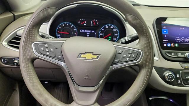 2022 Chevrolet Malibu FWD 1FL