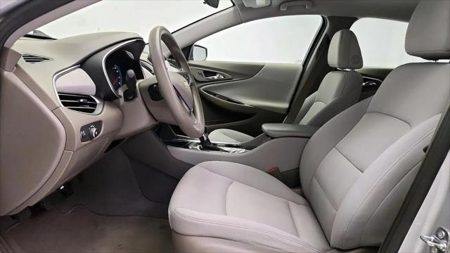 2022 Chevrolet Malibu FWD 1FL