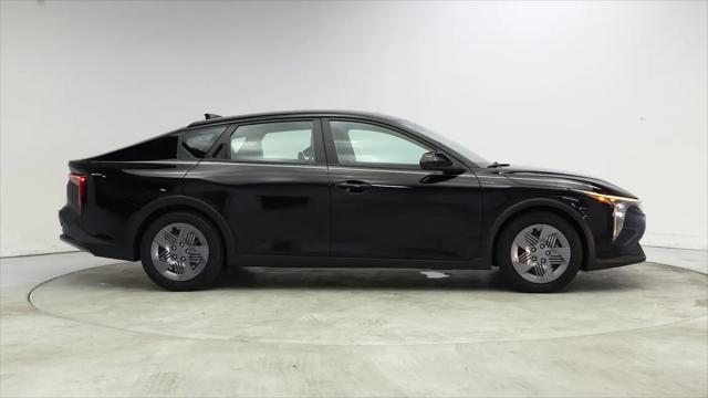 2025 Kia K4 LX