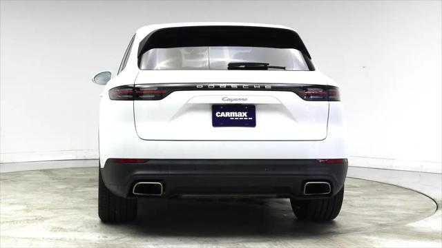 2023 Porsche Cayenne Platinum Edition