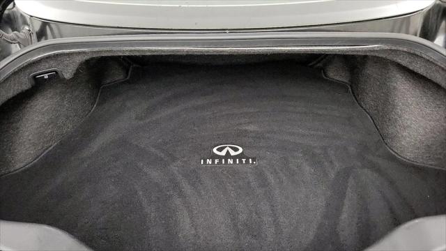 2015 INFINITI Q60 Standard