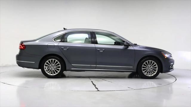 2016 Volkswagen Passat 1.8T SE