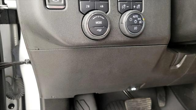 2022 Chevrolet Silverado 1500 4WD Crew Cab Short Bed RST