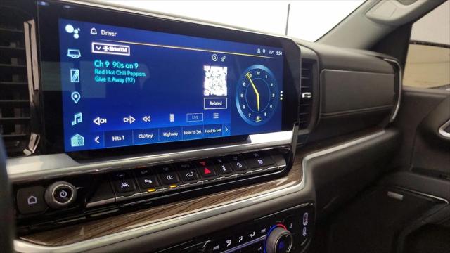 2022 Chevrolet Silverado 1500 4WD Crew Cab Short Bed RST