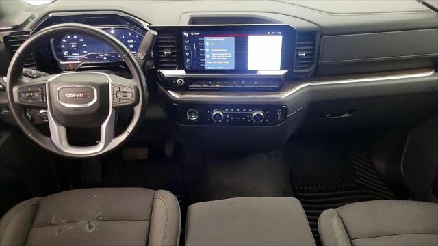 2022 GMC Sierra 1500 4WD Crew Cab Short Box Elevation