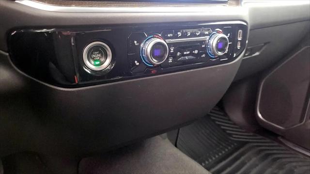 2022 GMC Sierra 1500 4WD Crew Cab Short Box Elevation
