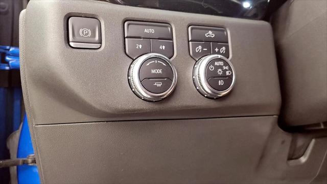 2022 GMC Sierra 1500 4WD Crew Cab Short Box Elevation