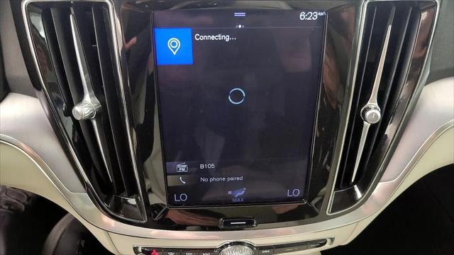 2020 Volvo V60 T5 Momentum