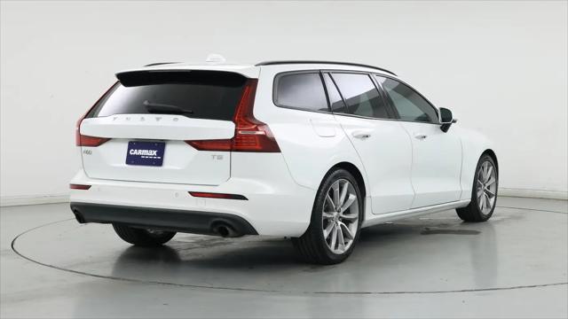 2020 Volvo V60 T5 Momentum