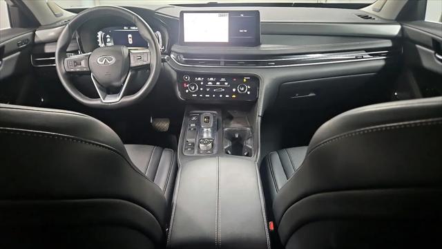 2023 INFINITI QX60 LUXE AWD