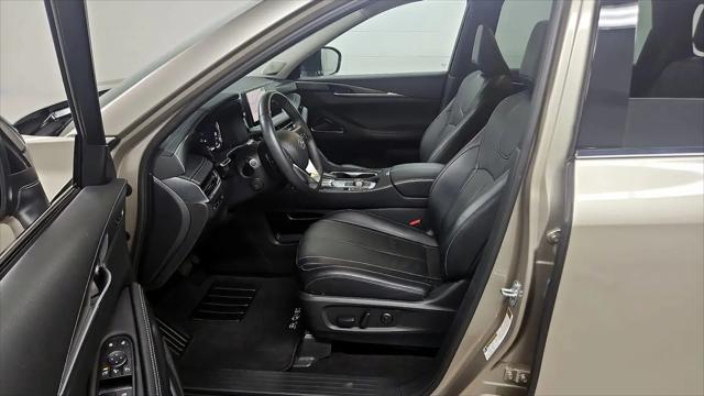 2023 INFINITI QX60 LUXE AWD
