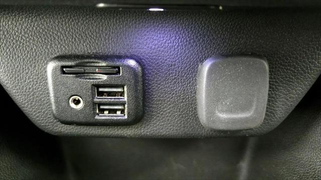 2023 Chevrolet Traverse AWD LT Leather
