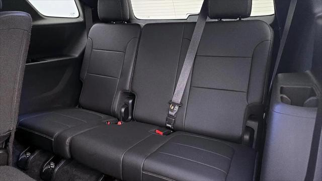 2023 Chevrolet Traverse AWD LT Leather