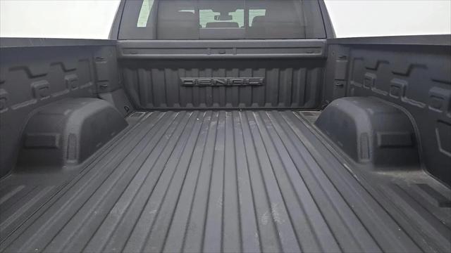 2021 GMC Sierra 1500 4WD Crew Cab Short Box Denali